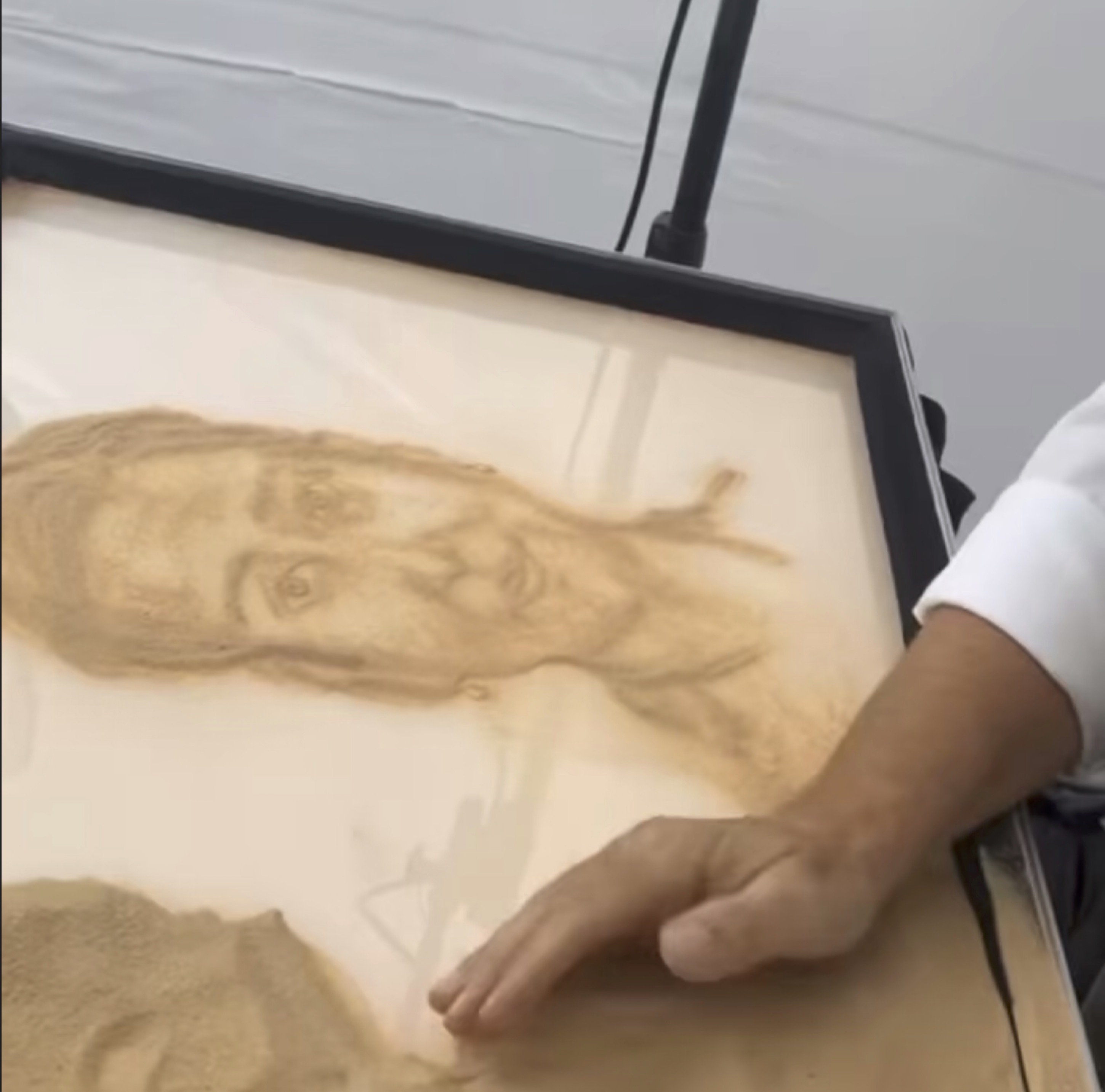 Live Sandportraits für Events, Hotels und Messen | Exklusive Sandkunst - einzigartzige Live Attraktion